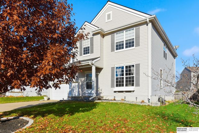 16270 Patrick Avenue, Omaha, NE 68116