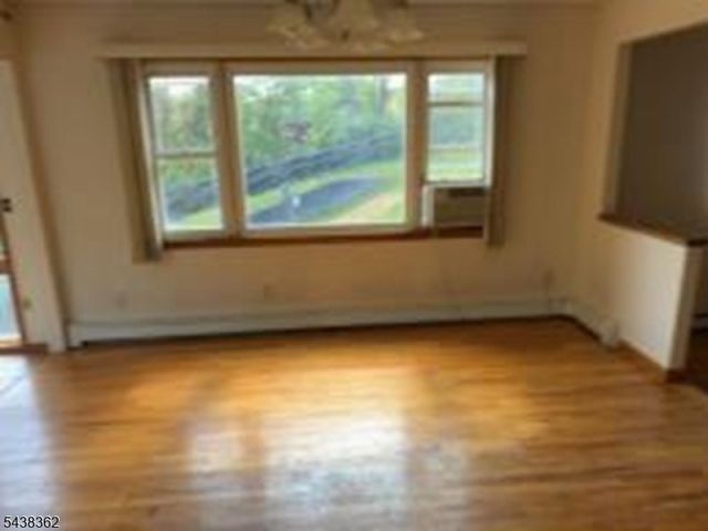 16 W Owassa Tpke, Frankford Twp., NJ 07860