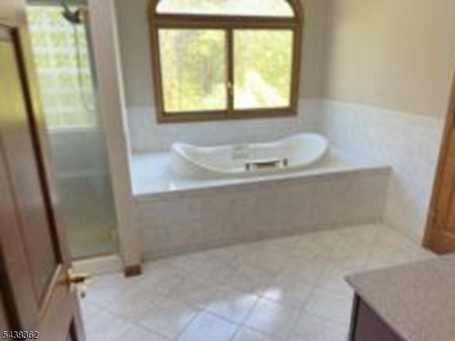 16 W Owassa Tpke, Frankford Twp., NJ 07860