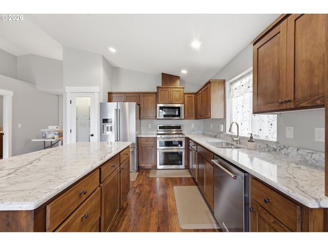 2755 MIA Ct, Salem, OR 97306