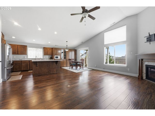 2755 MIA Ct, Salem, OR 97306