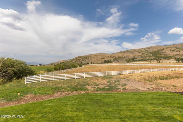 1539 Rocky Mountain Way, Francis, UT 84036