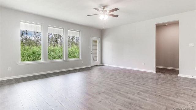 4654 E Ridge Road, Lake Charles, LA 70607