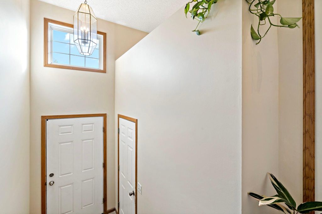 5403 Elm Grove Avenue, New Hope, MN 55428 — photo 5
