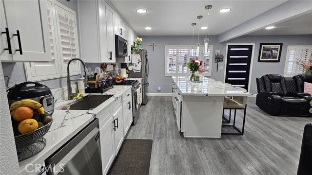 1821 E Avenue Q12, Palmdale, CA 93550