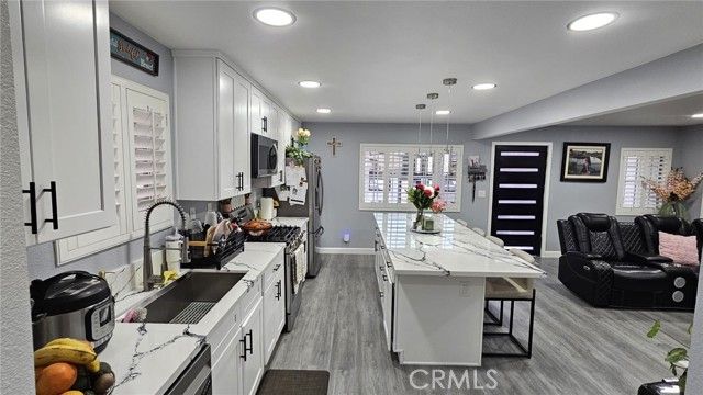 1821 E Avenue Q12, Palmdale, CA 93550