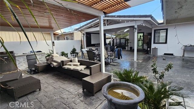 1821 E Avenue Q12, Palmdale, CA 93550