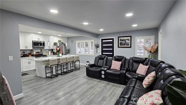 1821 E Avenue Q12, Palmdale, CA 93550