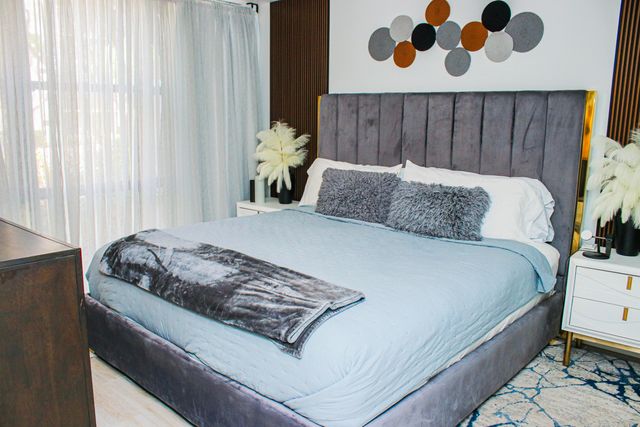 17011 N Bay Road 104, Sunny Isles Beach, FL 33160