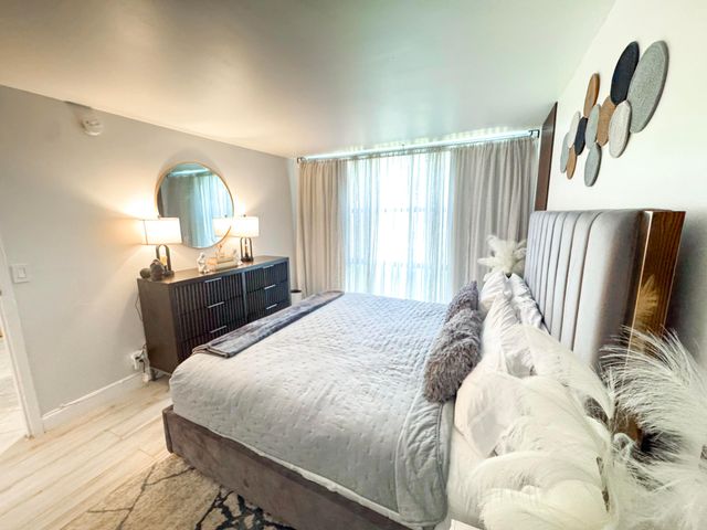 17011 N Bay Road 104, Sunny Isles Beach, FL 33160