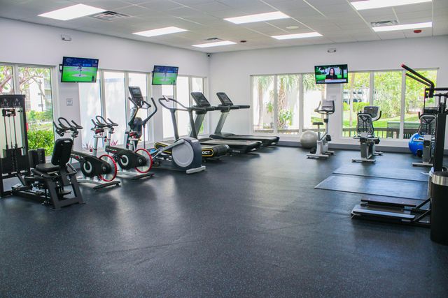 17011 N Bay Road 104, Sunny Isles Beach, FL 33160