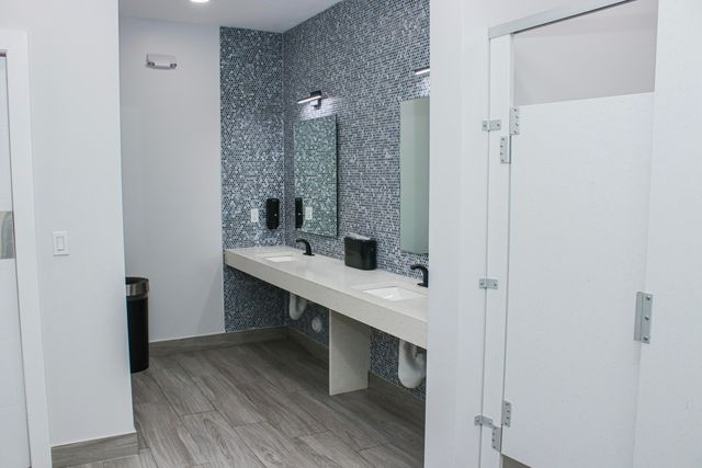 17011 N Bay Road 104, Sunny Isles Beach, FL 33160