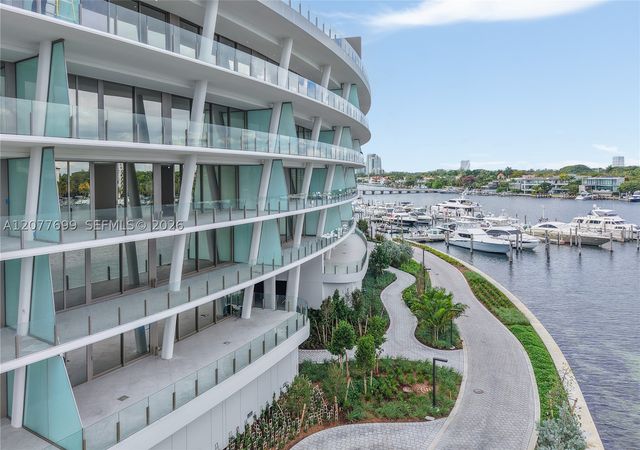 5 Grove ISle L405, Miami, FL 33133