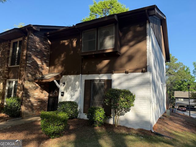 668 Garden Walk Drive, Stone Mountain, GA 30083