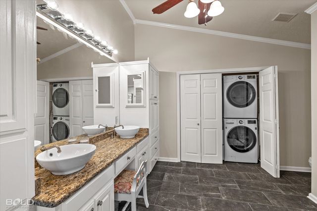 210 Carrollton Avenue, Shreveport, LA 71105