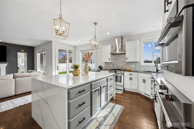 9117 80TH Avenue SW, Lakewood, WA 98498