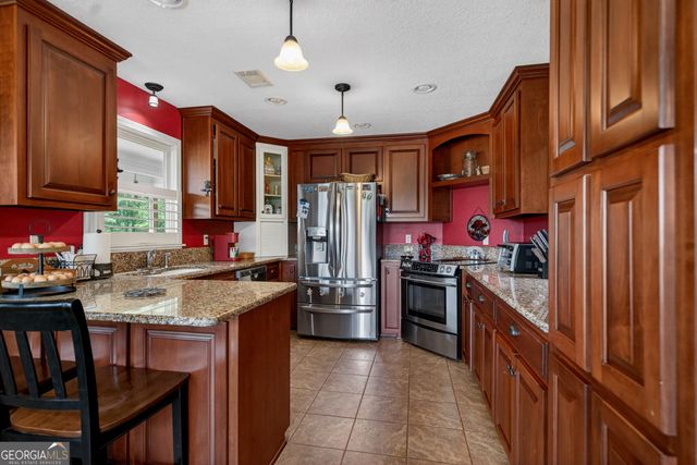 2584 Salem Road, Pine Mountain, GA 31822