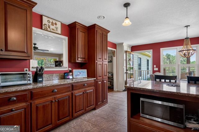 2584 Salem Road, Pine Mountain, GA 31822