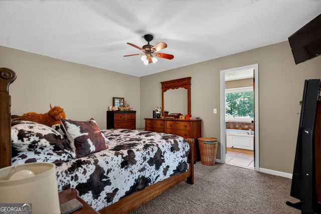 2584 Salem Road, Pine Mountain, GA 31822