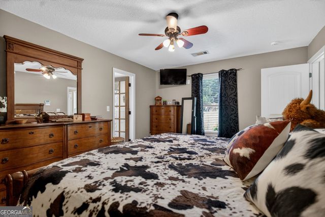 2584 Salem Road, Pine Mountain, GA 31822