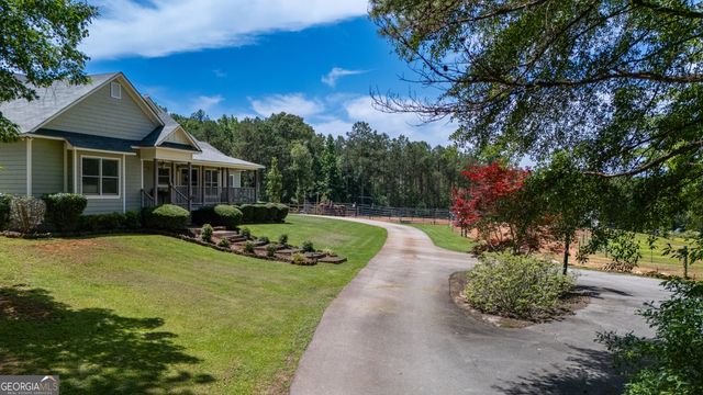 2584 Salem Road, Pine Mountain, GA 31822