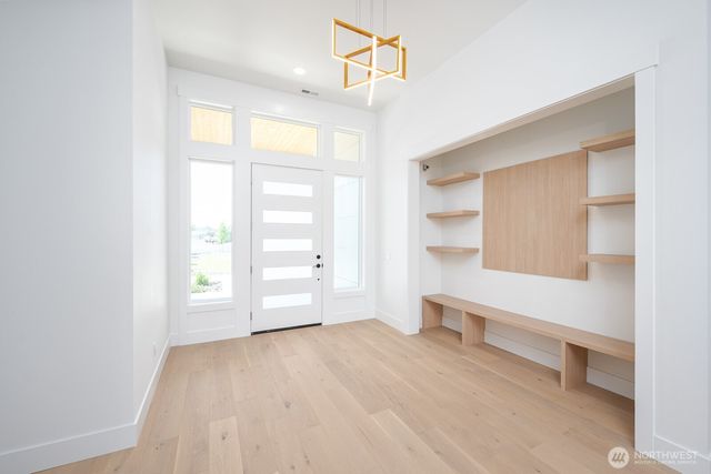 6773 Road E.2 NE, Moses Lake, WA 98837