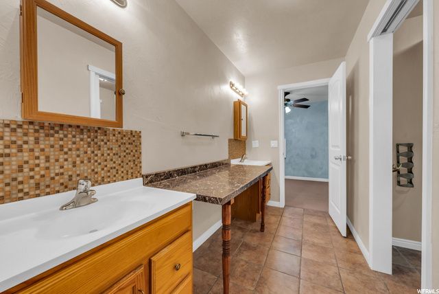 140 N 200 E, Glenwood, UT 84730