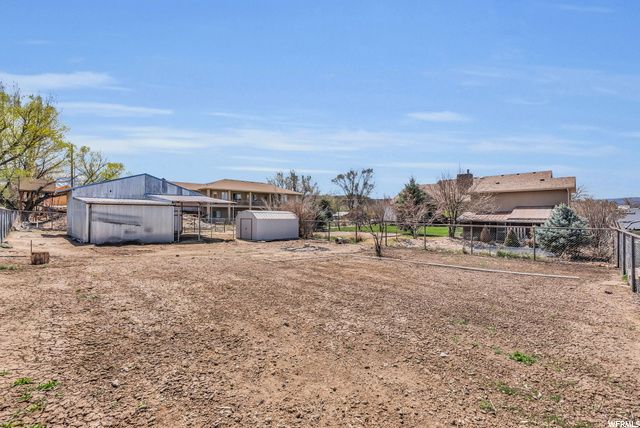 140 N 200 E, Glenwood, UT 84730