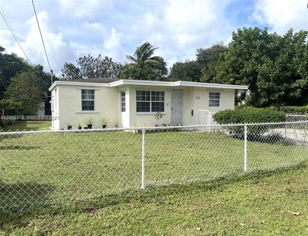 1512 N 58th Avenue, Hollywood, FL 33021