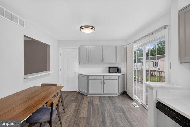 112 ERMINE DR, New Castle, DE 19720