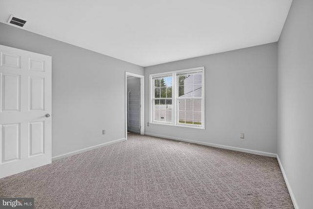 112 ERMINE DR, New Castle, DE 19720