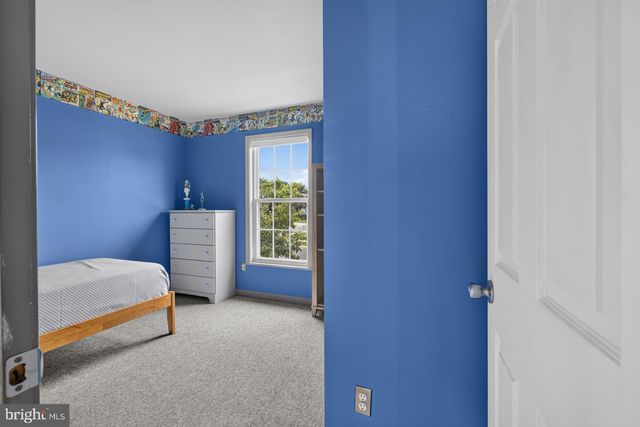 112 ERMINE DR, New Castle, DE 19720