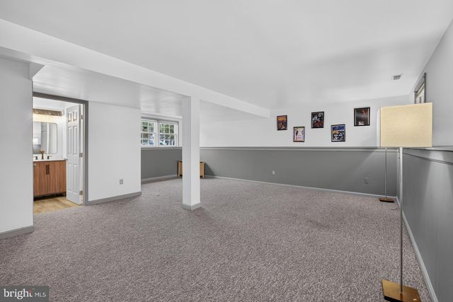 112 ERMINE DR, New Castle, DE 19720