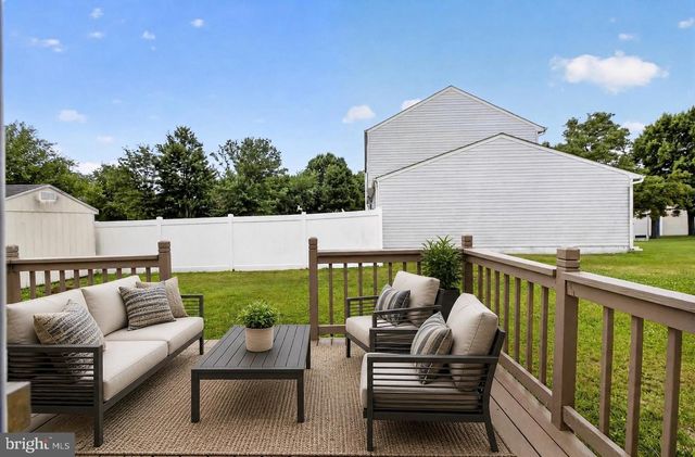 112 ERMINE DR, New Castle, DE 19720