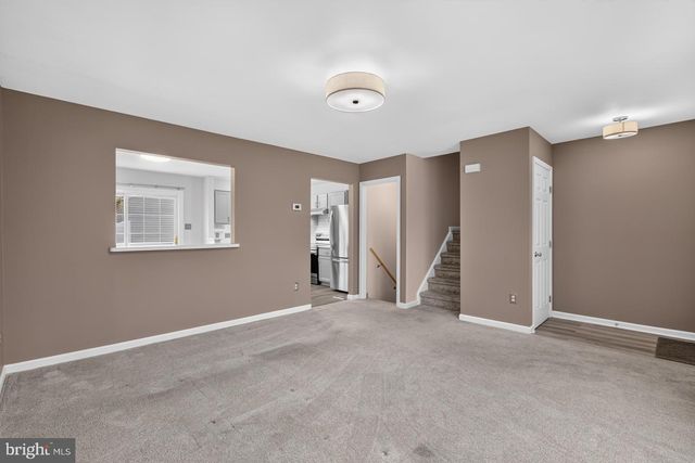 112 ERMINE DR, New Castle, DE 19720