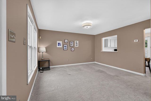 112 ERMINE DR, New Castle, DE 19720