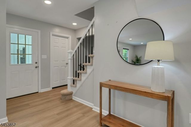 1 Buckley Hill Rd, Morris Twp., NJ 07960