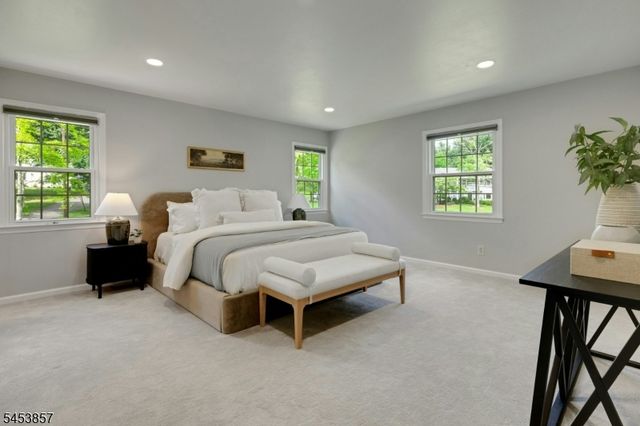 1 Buckley Hill Rd, Morris Twp., NJ 07960