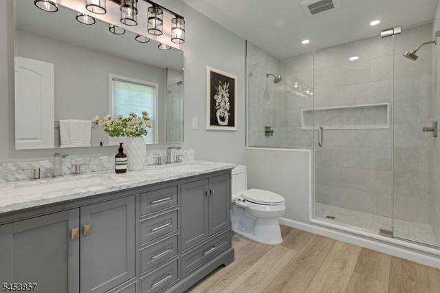 1 Buckley Hill Rd, Morris Twp., NJ 07960