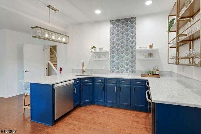 1 Buckley Hill Rd, Morris Twp., NJ 07960