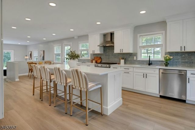 1 Buckley Hill Rd, Morris Twp., NJ 07960