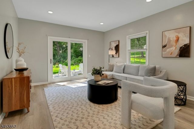 1 Buckley Hill Rd, Morris Twp., NJ 07960