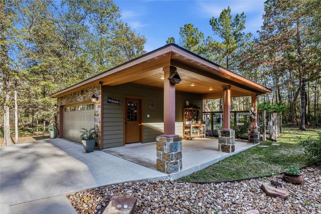 251 Deep Forest Drive, Trinity, TX 75862