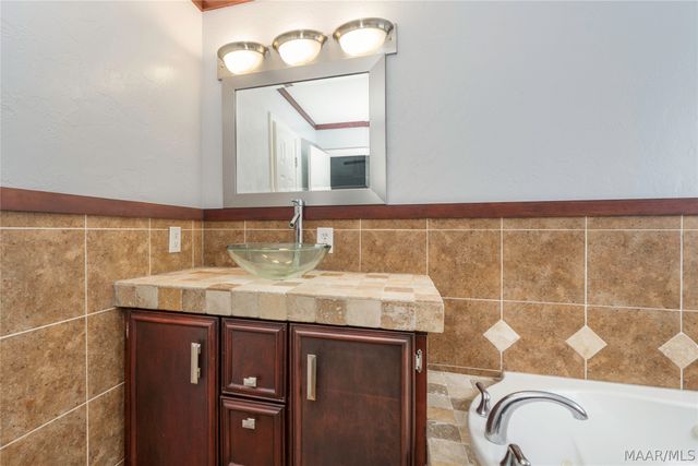 7367 Heathermoore Loop, Montgomery, AL 36117