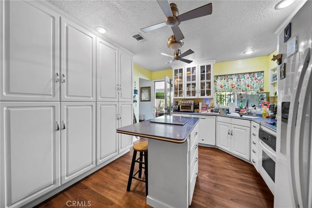 3322 Washington, San Bernardino, CA 92407