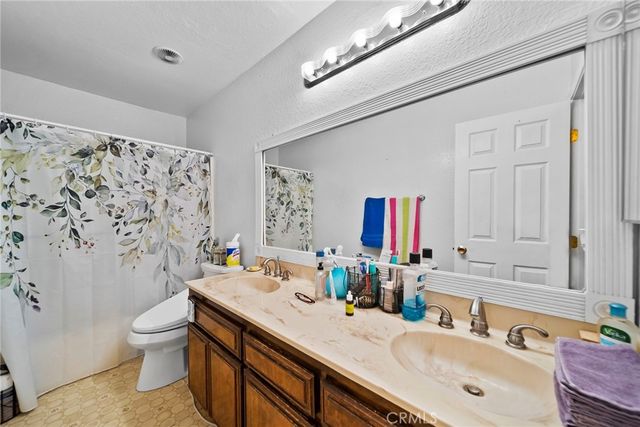 3322 Washington, San Bernardino, CA 92407