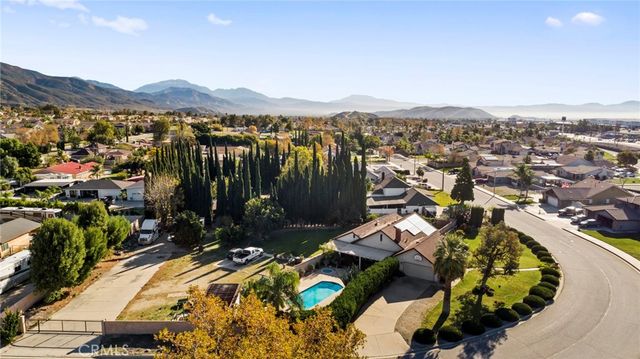 3322 Washington, San Bernardino, CA 92407