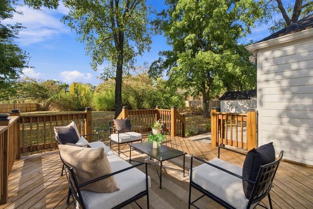 2722 Sharondale Ct, Nashville, TN 37215