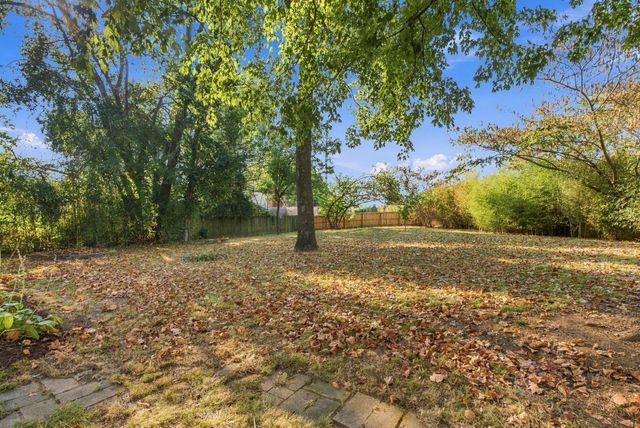 2722 Sharondale Ct, Nashville, TN 37215