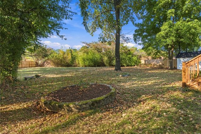 2722 Sharondale Ct, Nashville, TN 37215